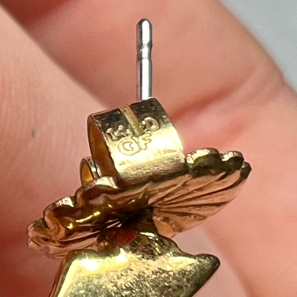 14K GP Gold Hoop Earrings – Classic Teardrop Shape, Elegant Vintage Stud Hoops - Picture 4 of 4